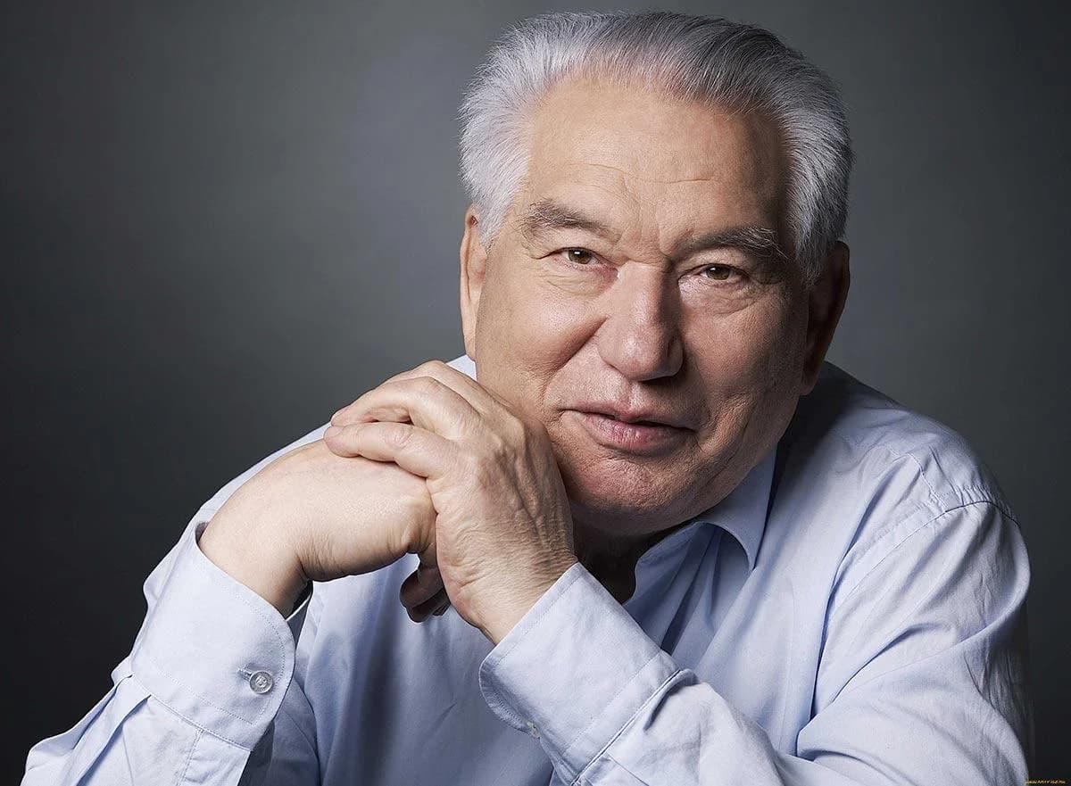 Chingiz Aytmatov